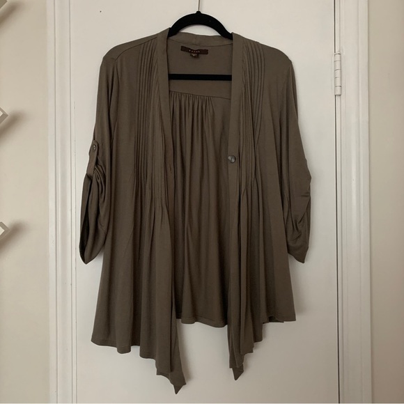 Green Flowy Cardigan/ Blouse - Picture 1 of 7